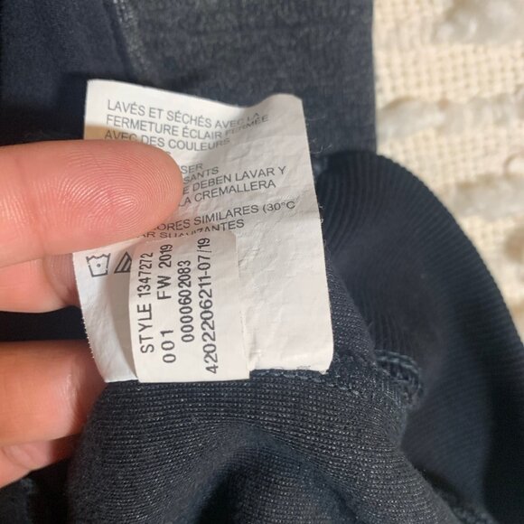 UNDER ARMOUR MENS MEDIUM FULL ZIP JACKET LIGHTWEIGHT GRAY BLACK - Picture 10 of 14